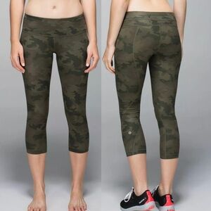 Lululemon Run: Inspire Crop II *All Luxtreme Savasana Came 20cm Fatigue Green 6